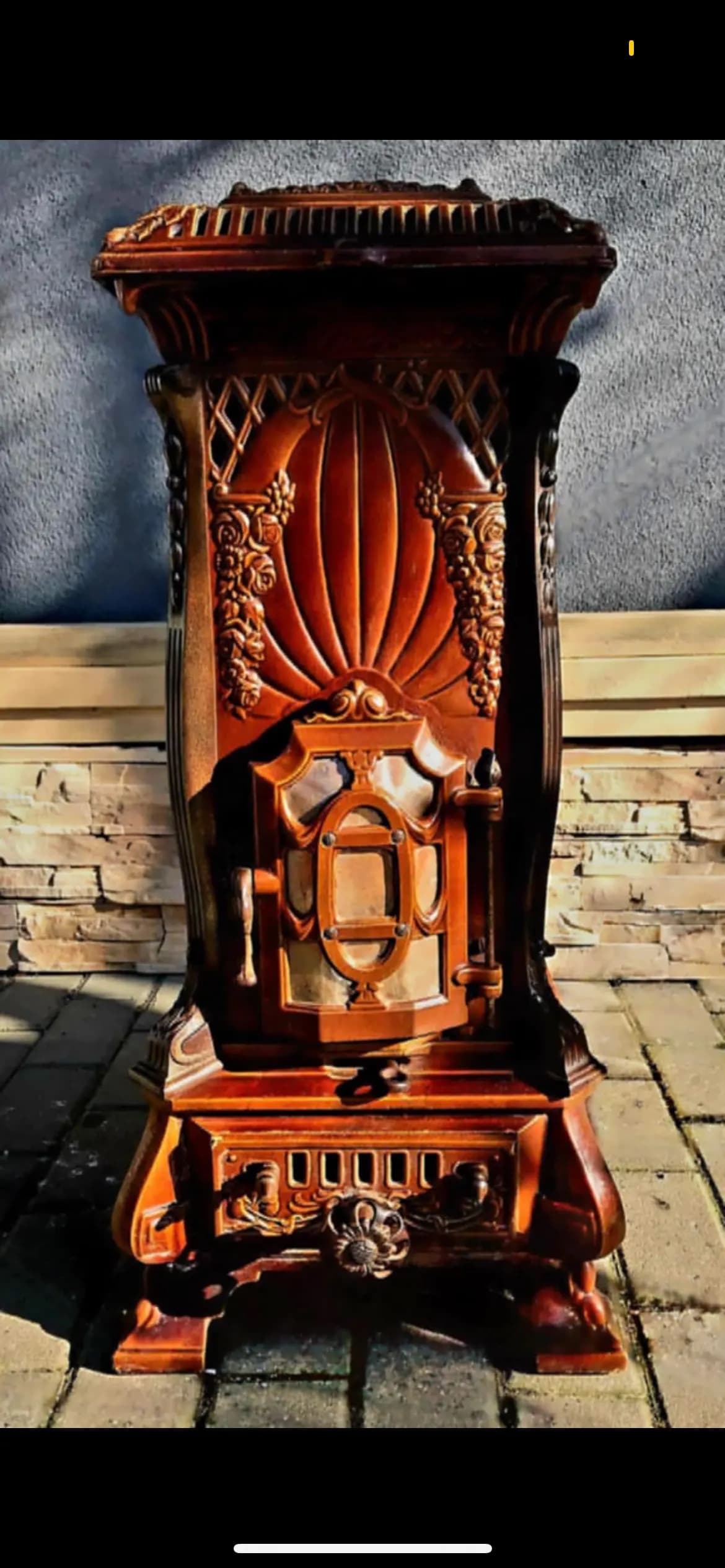Sobă Art Nouveau din fontă șamotată, funcțională